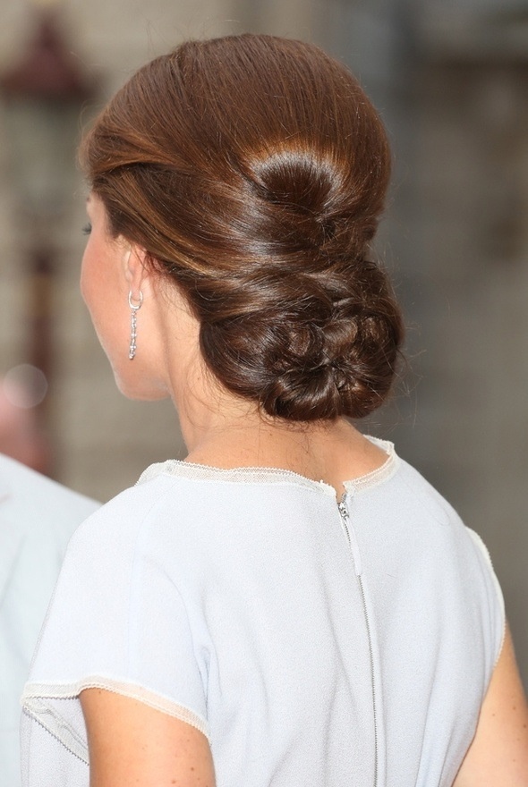  Creative and Gorgeous Wedding Hairstyles for Long Hair  Stylish Walks