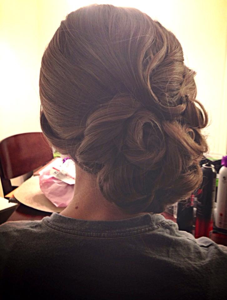 Vintage Updo Wedding Hairstyles for Long Hair