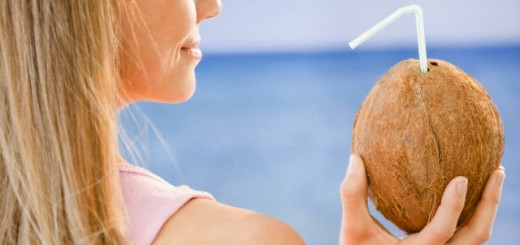 Coconut water for hair loss and shiny hair