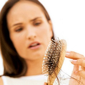 Stop Hair Loss - Use proper comb