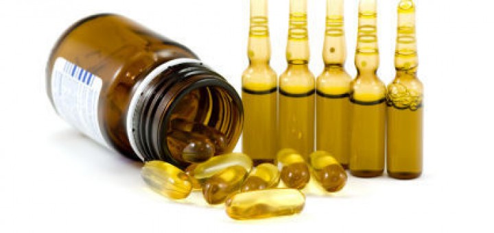 Vitamin E Body Oil and Capsules