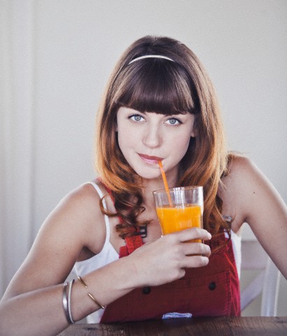 Orange juice for dandruff hair