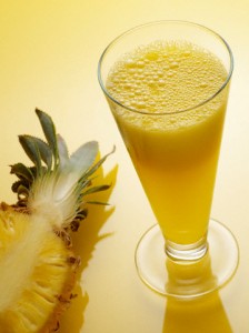 pineapple juice fight stomach and digestive problems