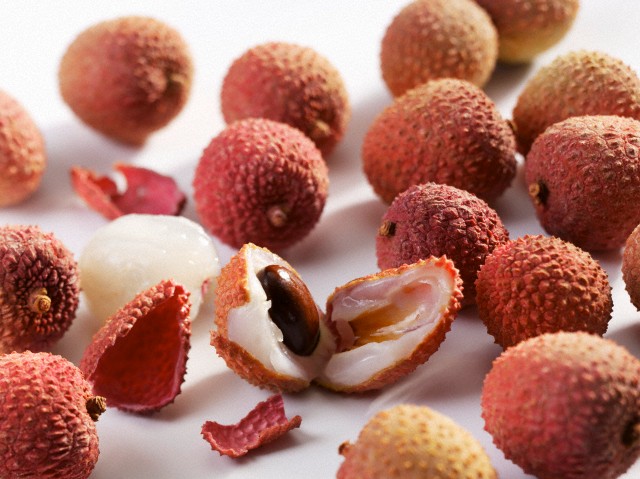 Litchis or Lychee Fruit benefits Hair