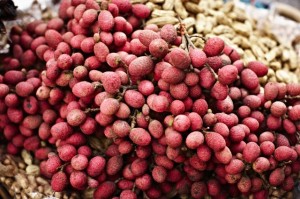 Litchis or Lychee Fruit benefits Skin