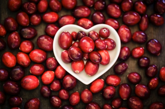 Cranberries benefits skin hair