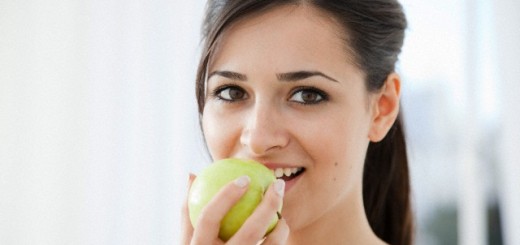Green apples for healthy skin