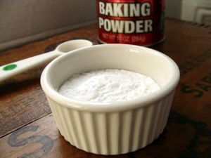 baking powder for dandruff