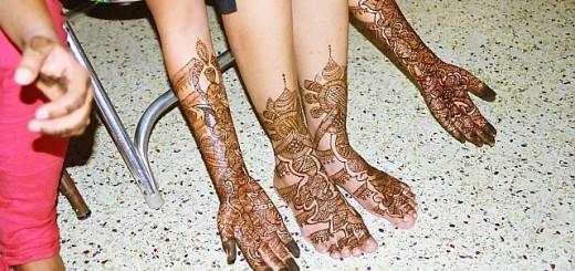 Remove Mehendi feet hands