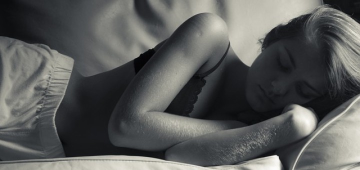 sleeping for skin care