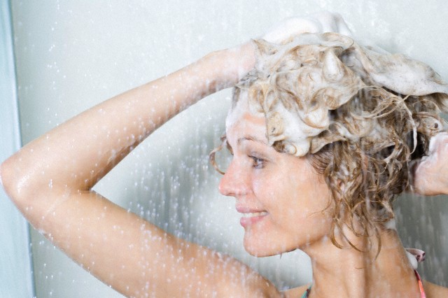 hair smoothening at home with egg