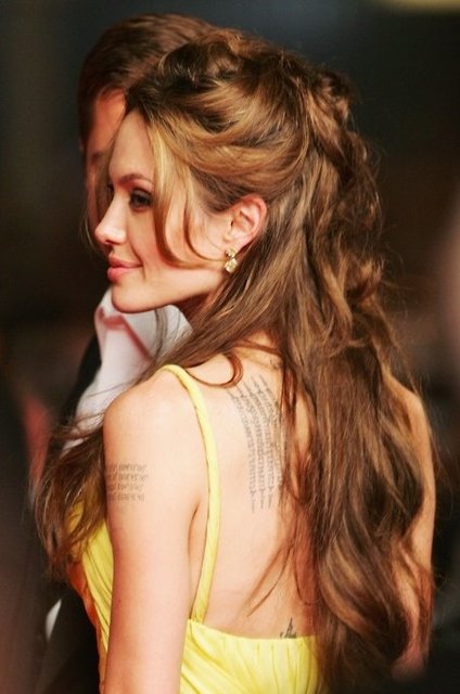 Cute, Casual and Sexy Friday Hairstyles to Look Prettier - Stylish Walks