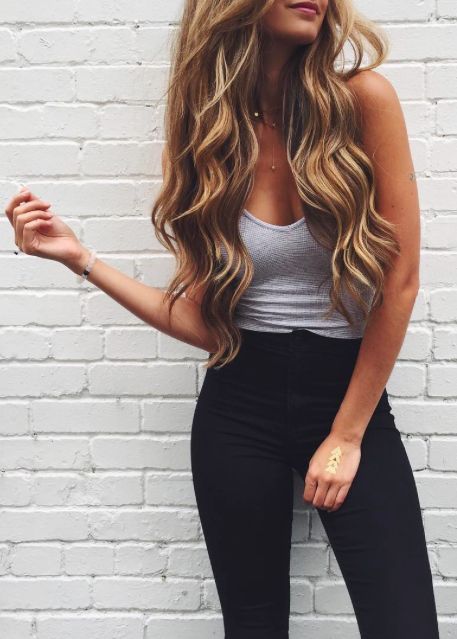Long Wavy Hairstyle for Party